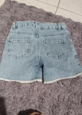 LC Waikiki Kız Çocuk Gri Pullu Denim Şort