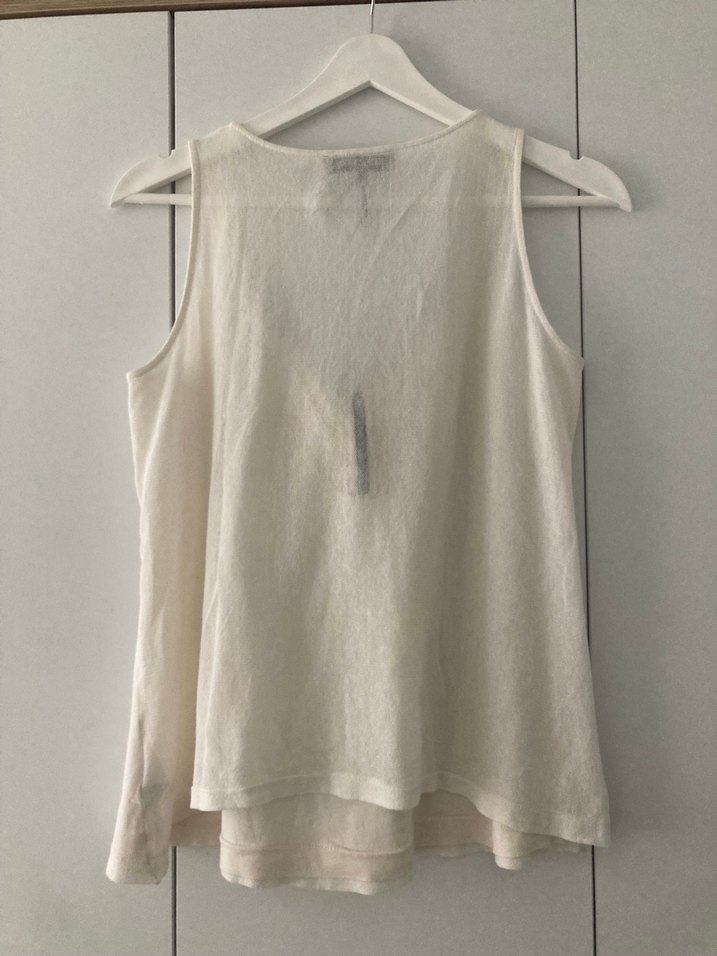 Kadın Beyaz Kolsuz V Yaka Keten Atlet - Görsel 2