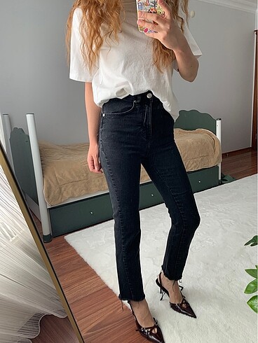 Zara Siyah yüksek bel jean