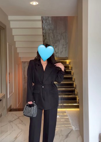 38 Beden Kemerli Siyah Kadın Blazer Ceket