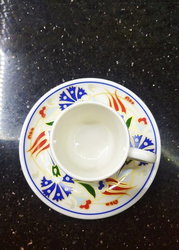 Renkli Çiçek Desenli Fincan Takımı - Görsel 3