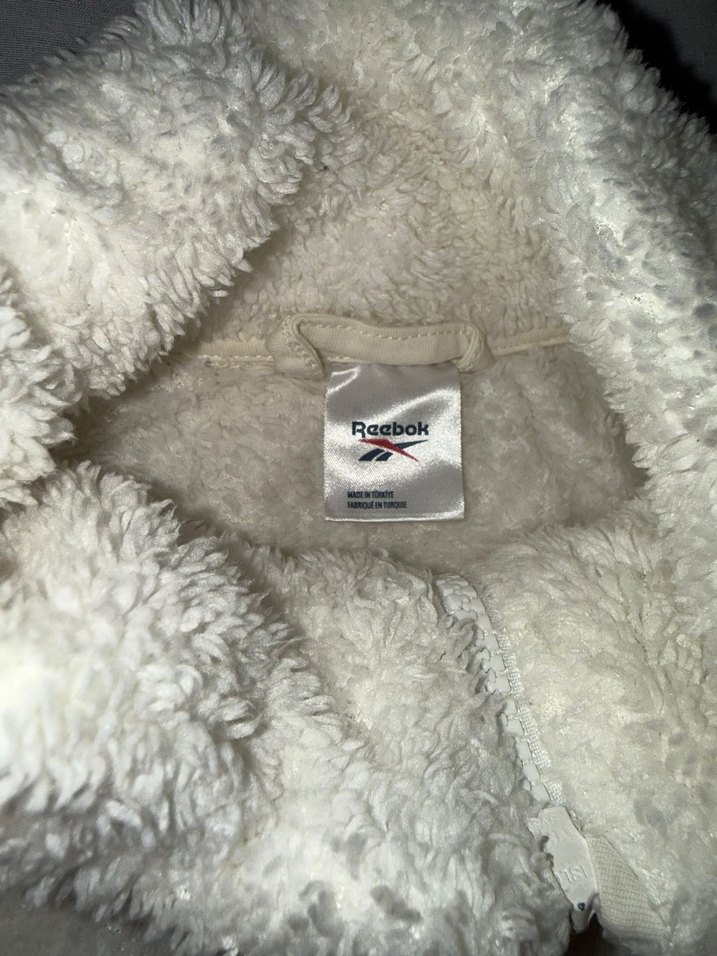 Kadın Beyaz Yüksek Yakalı Sıcak Kış Ceketi - Görsel 5