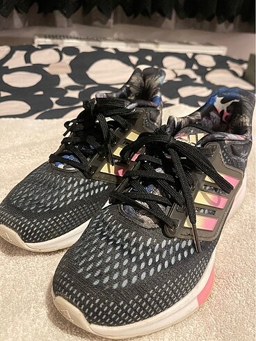 Adidas Spor ayakkabı