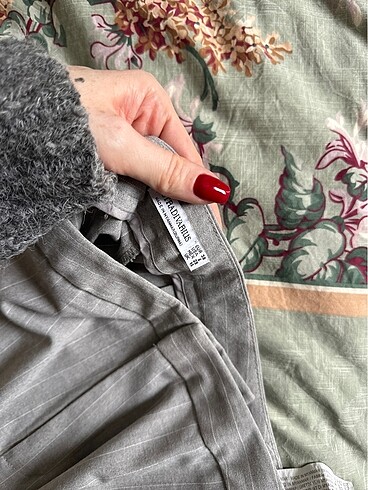 m Beden Stradivarius pantolon