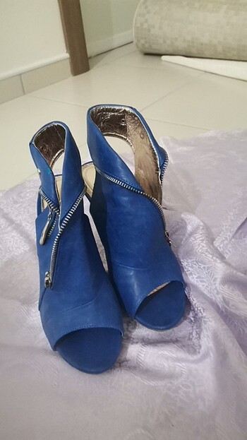39 Beden Stiletto