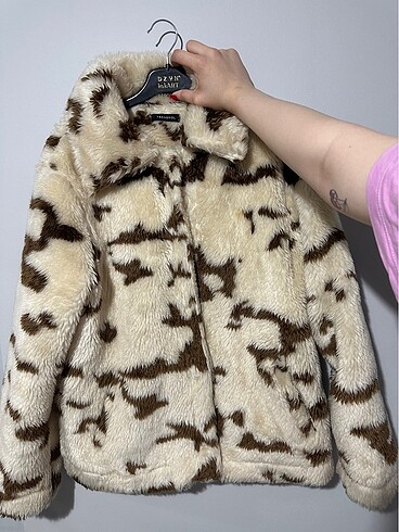 Bershka Leopar desenli kaban