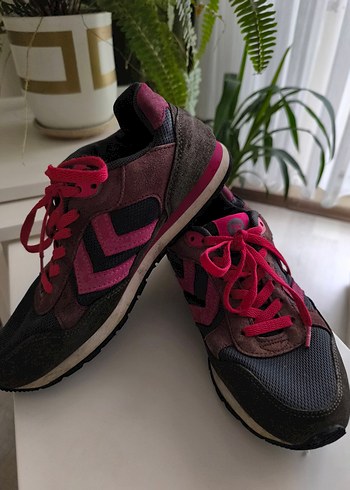 38 Beden Bağcıklı Kahverengi Batik Desenli Spor Ayakkabı