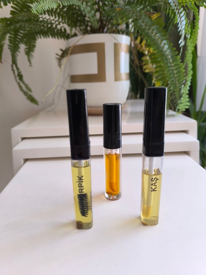 Kaş, kirpik serumu dudak dolgunlaştırıcı - Görsel 3