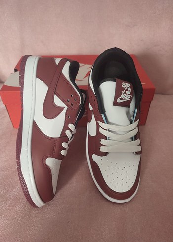 Nike  Dunk bordo Bağcıklı Spor Ayakkabı - Görsel 3