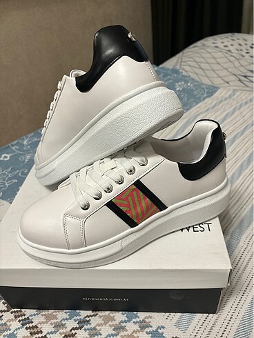 40 Beden Nine West ayakkabı
