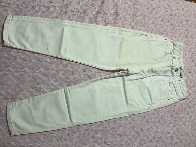 Zara boru paça beyaz jean