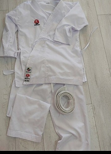 Karate kıyafeti