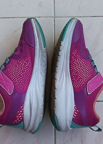 30 Beden Mor Renkli Kız Çocuk Spor Ayakkabı Velcro