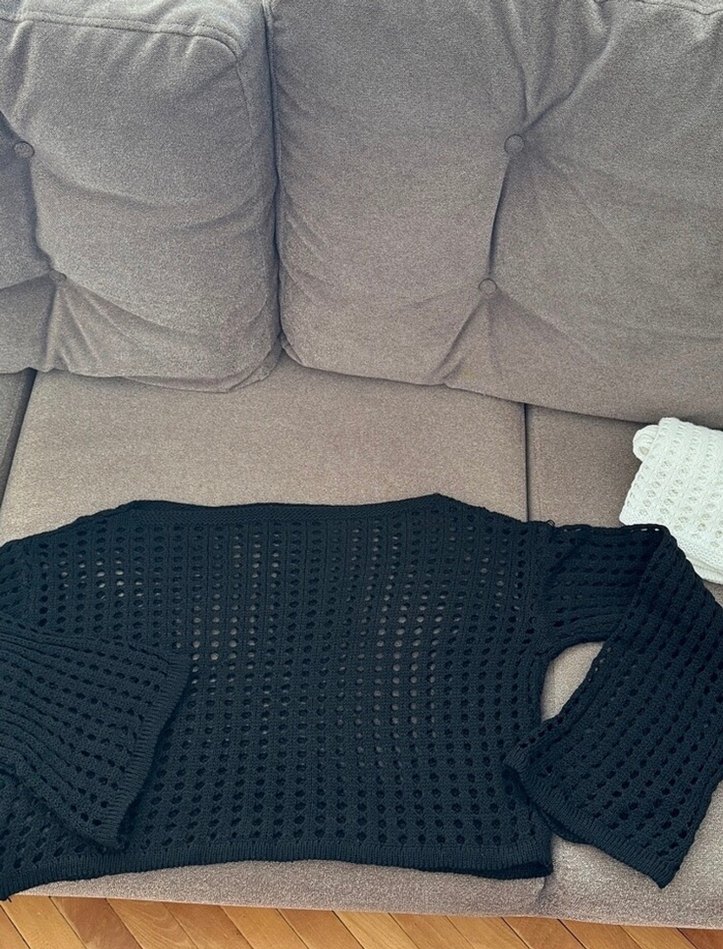 Salaş Delikli Crop Triko - Görsel 4