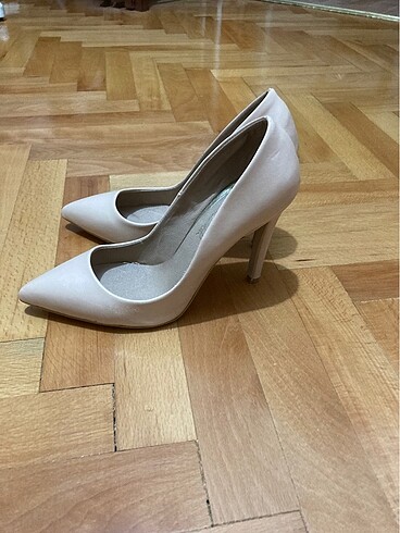 35 Beden Stiletto pudra pembesi