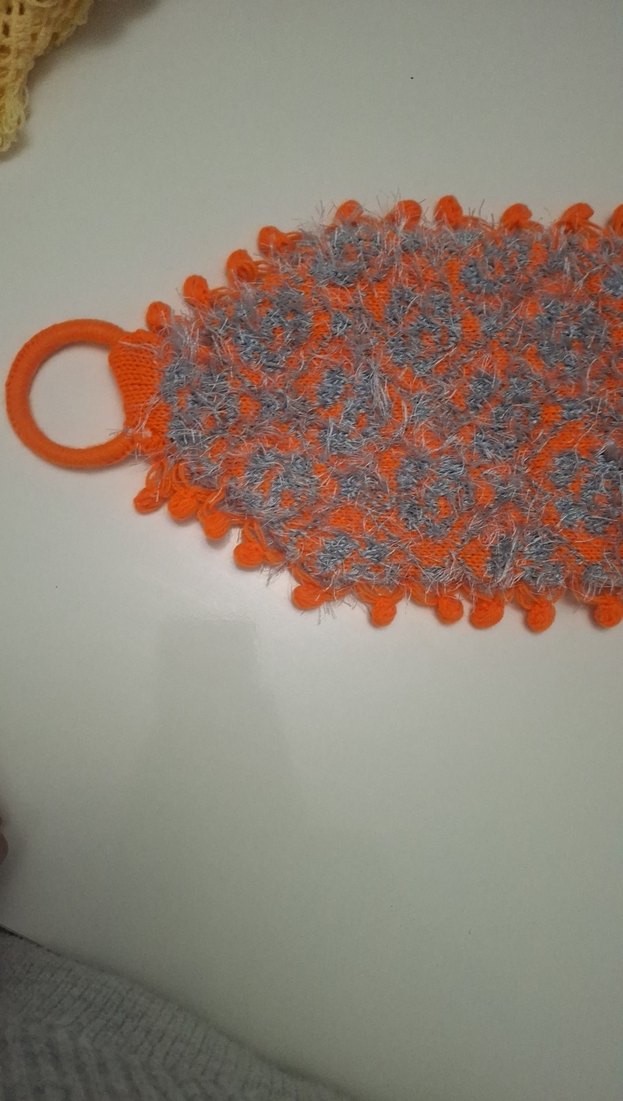 Turuncu ve Gri Banyo lifi - Görsel 3