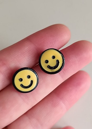 Sarı Gülümseyen Emoji Küpeler