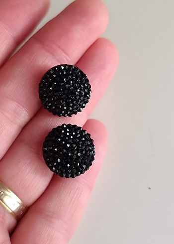 Siyah Işıltılı Mini Küpe