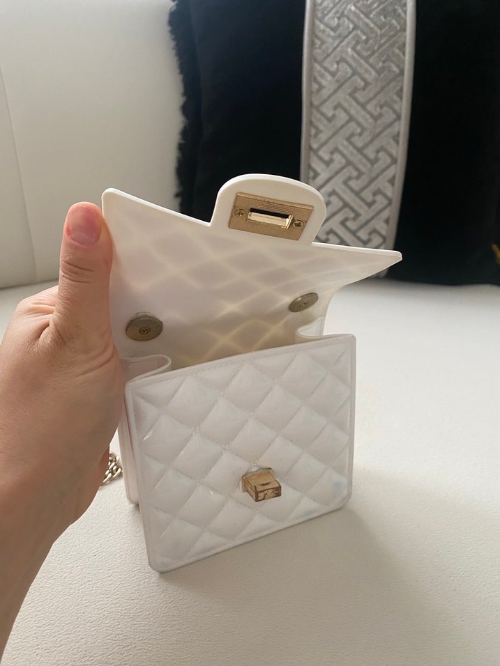 Beyaz deri çanta - Görsel 2