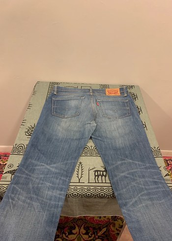 32 Beden gri Renk Orijinal Levi's Jean 511