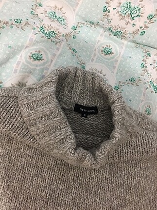 Bershka Boğazlı kazak
