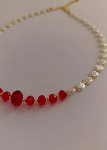 Klasik Kırmızı Boncuklu Kolye - Görsel 11