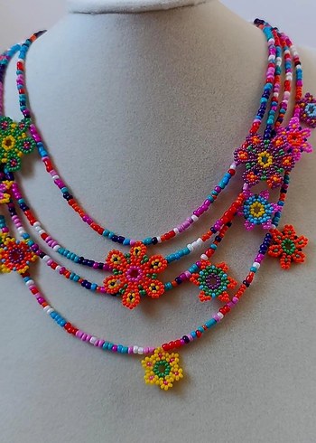 Uzun Renkli Boncuklu Çiçekli Bohem Kolye - Görsel 6