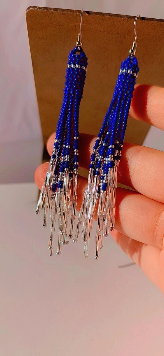 Uzun Mavi Boncuklu Bohem Küpe - Görsel 3