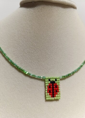 Uğur böcekli boncuk kolye - Görsel 7