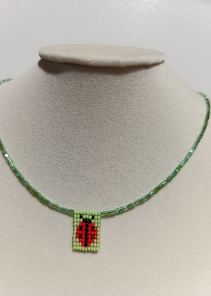 Uğur böcekli boncuk kolye - Görsel 3