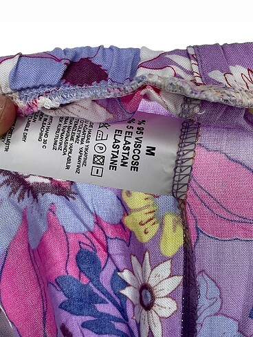 m Beden çeşitli Renk Diğer Kumaş Pantolon %70 İndirimli.