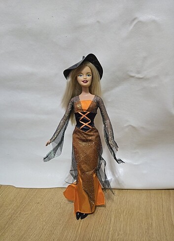 barbie 2006 halloween trick or chic