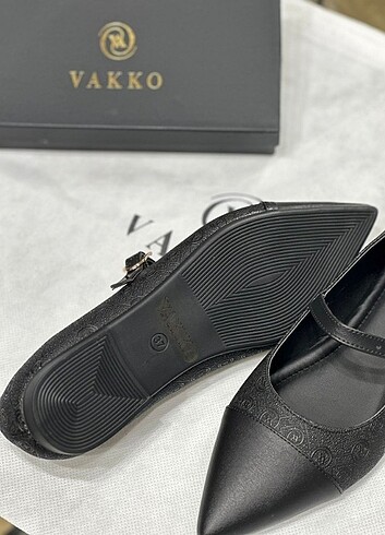 Vakko Vakko babet