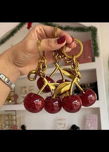 Kiraz saplı anahtarlık charm