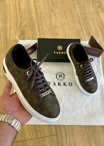 Vakko Kahverengi Kadın Spor Ayakkabı