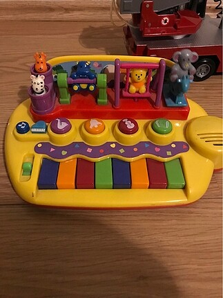 Fisher Price dans eden oyuncak