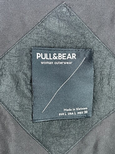 l Beden siyah Renk Pull and Bear Hırka %70 İndirimli.