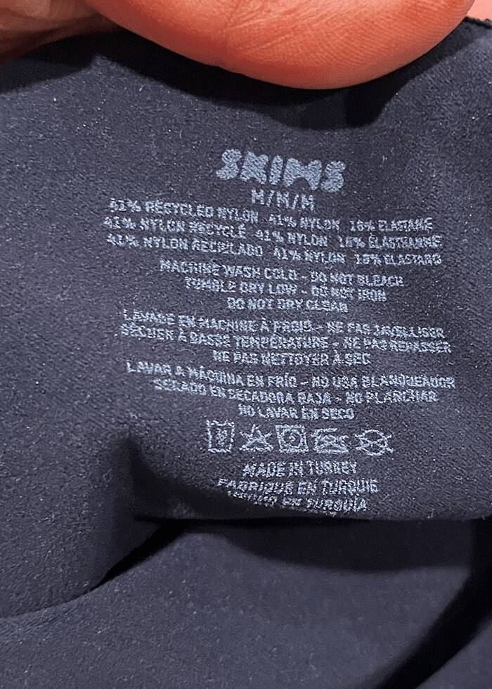 Kim kardashian tulum korse - Görsel 3