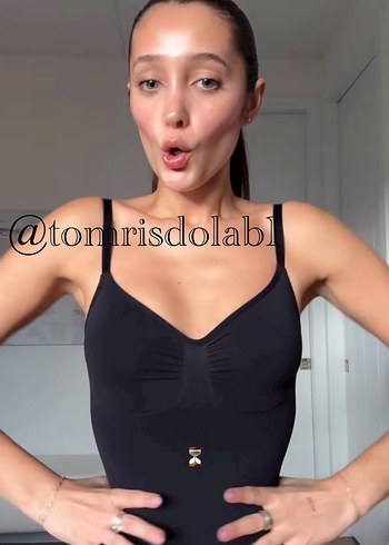 Skims korse bodysuit - Görsel 9