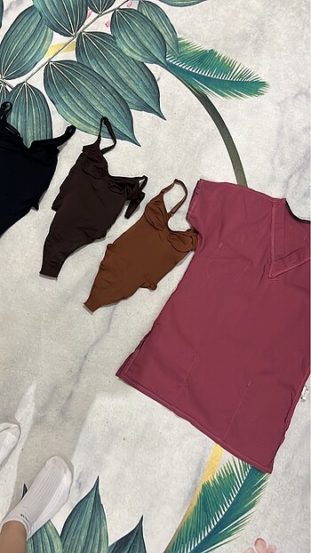 Kim kardashian Skims korse bodysuit - Görsel 15