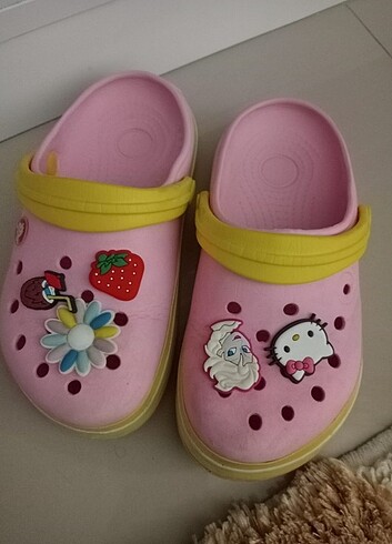 Pembe crocs orjinal terlik