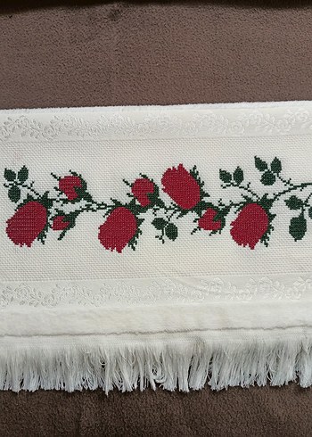 Nakışlı Beyaz Renkli Havlu - Görsel 2