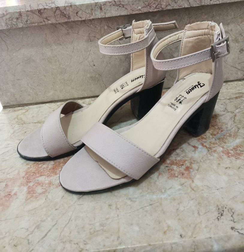 topuklu ayakkabı - Görsel 2