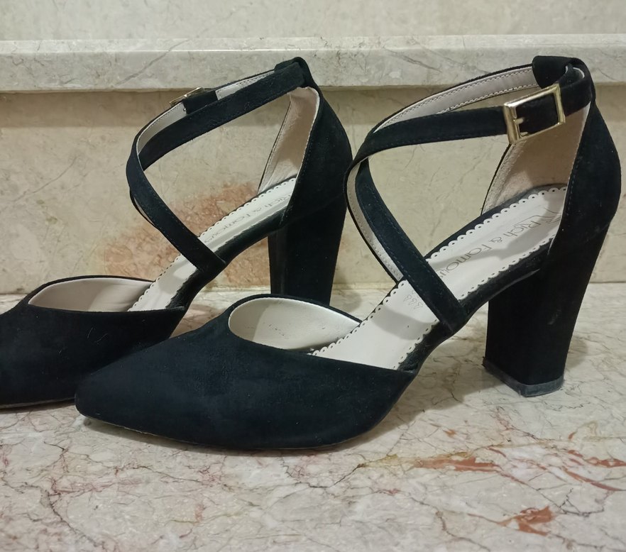 Siyah Süet Tokalı Kadın Topuklu Ayakkabı - Görsel 3