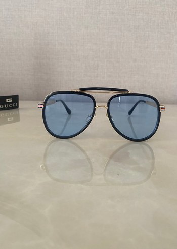  Beden mavi Renk Gucci Klasik Mavi Transparan Kadın Gözlüğü