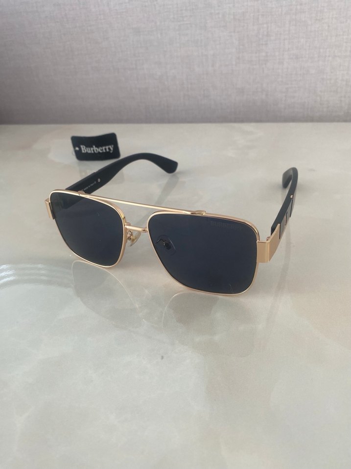 Burberry güneş gözlüğü sıfır - Görsel 3