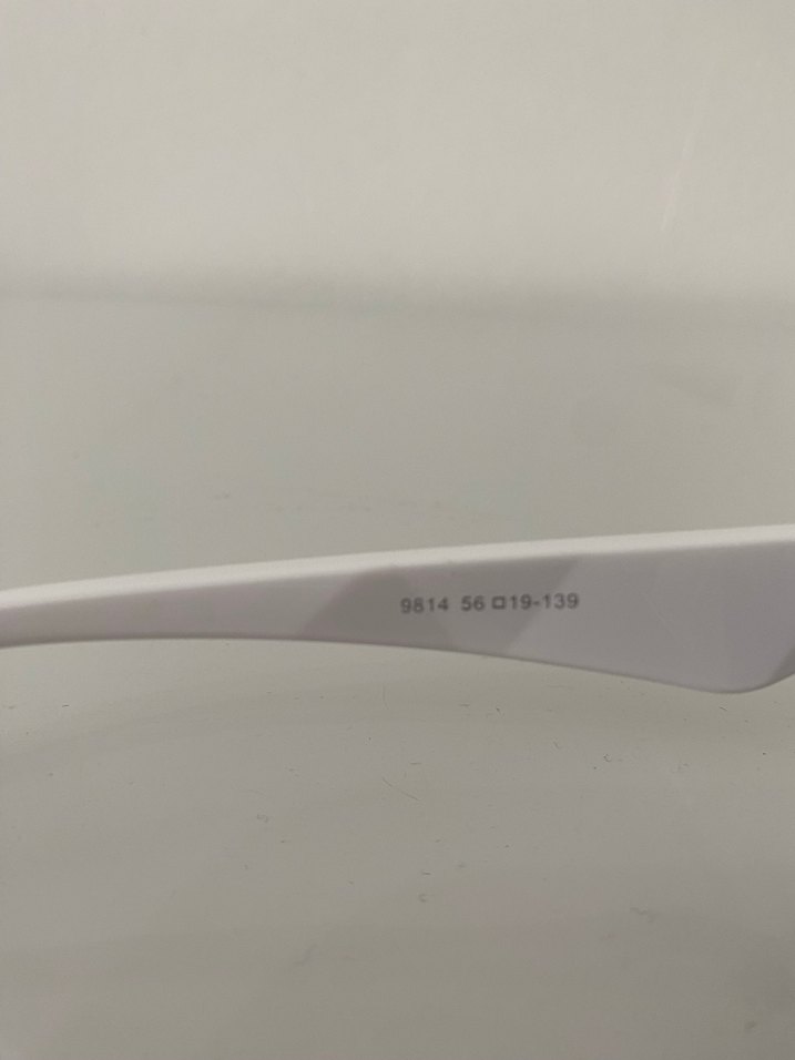 Prada güneş gözlüğü sıfır - Görsel 4