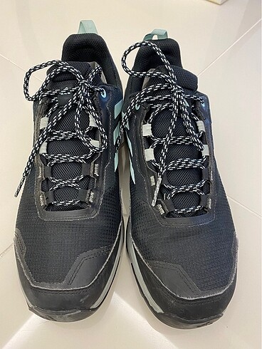 Adidas gorotex