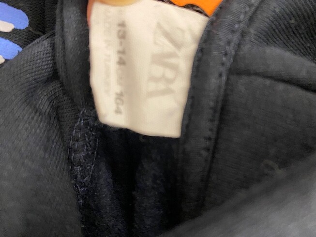 13-14 Yaş Beden lacivert Renk Zara sasuke sweetshirt