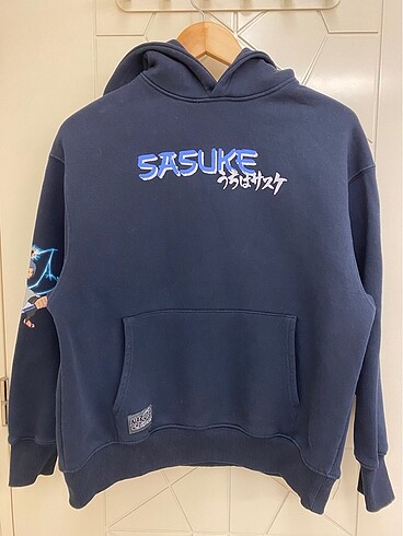 Zara sasuke sweetshirt